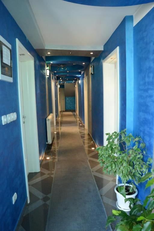 Hotel Zeneva Kragujevac Bagian luar foto